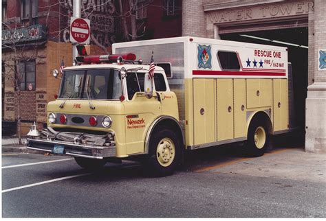 Newark Fire Department Rescue 1 8x10 Color Photo 1985 Ford Ce One