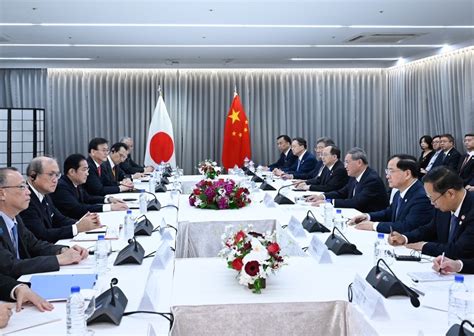 李強総理、岸田文雄首相と会談 「中国と一層の歩み寄りを」 写真1枚 国際ニュース：afpbb News