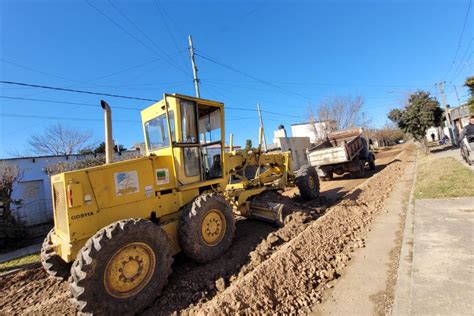 Obras Públicas mejora la infraestructura vial en distintas zonas de la