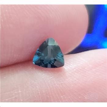 No Reserve VVS 5mm Natural London Blue Topaz Trillion Cut Loose