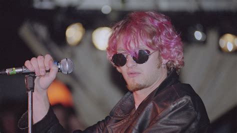 The Tragic Death Of Alice In Chains Layne Staley