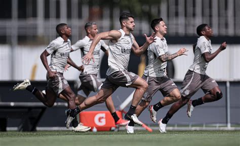 Corinthians Realiza Penúltimo Treino Antes Da Estreia No Campeonato