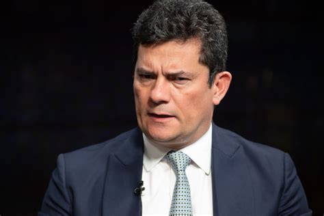 STF analisa denúncia da PGR contra Moro por calúnia a Gilmar Mendes