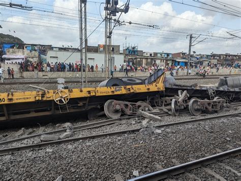 Mumbai Local Train Update Surat Line Affected After Goods Train