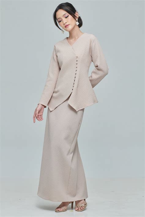 Modern Baju Kebaya Atelier Yuwaciaojp