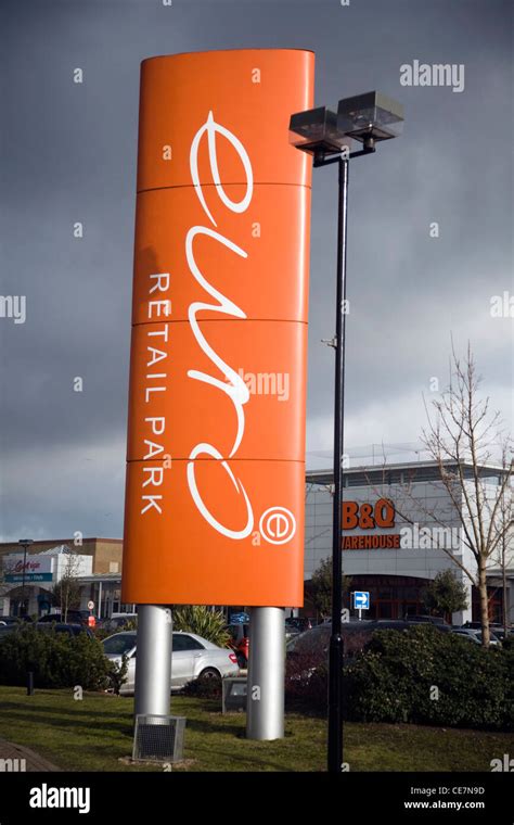 Euro Retail Park Hi Res Stock Photography And Images Alamy