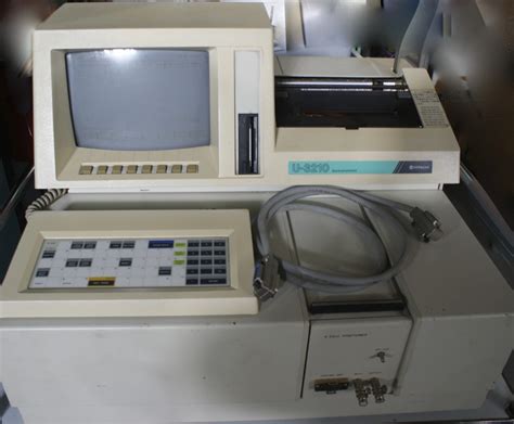 Hitachi U 3210 Uv Vis Spectrophotometer With Keyboard Hitachi