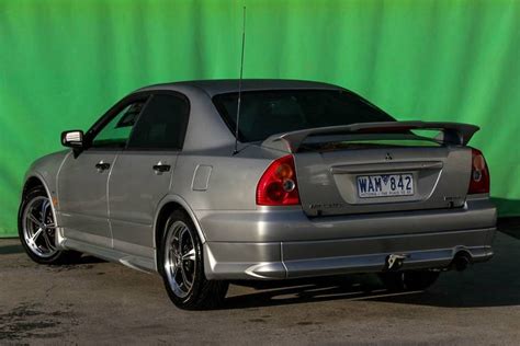 2002 MITSUBISHI MAGNA VR X TJ JFFD3769980 JUST CARS