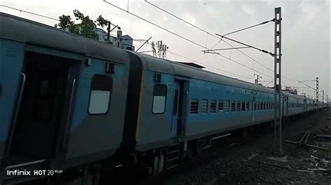 12935 Bdts Surat Intercity Exp Skips Nsp Station With Ll Vadodara Ll