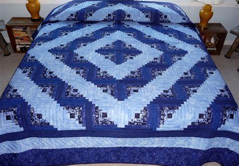 Barn Raising Quilt Pattern | Patterns Gallery