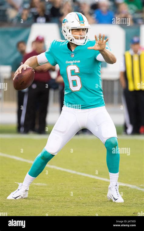 August 24 2017 Miami Dolphins Quarterback Jay Cutler 6 In Action