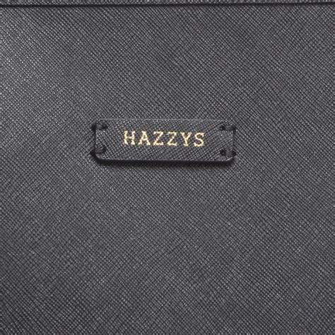 Hazzys Acc Black Saffiano Pattern Logo Patch Shoulder Bag Hi H F Bk