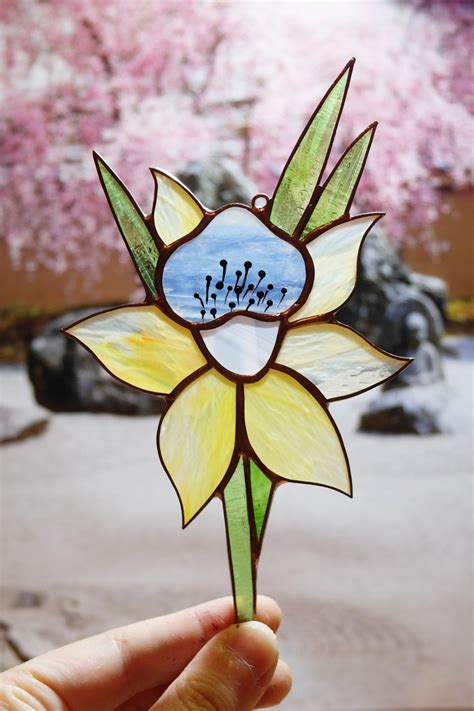 Stained Glass Daffodil Suncatcher Stained Glass Flower Etsy