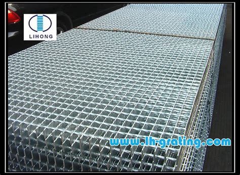 Serrated Hot Dip Galvanized Steel Bar Grating For Floor Mild Steel