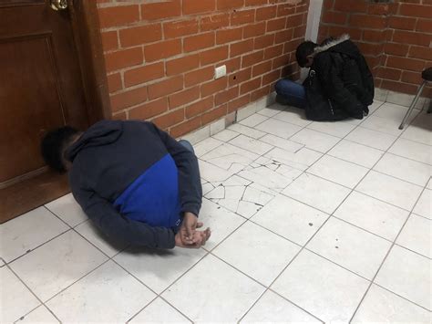 Detienen A Banda Que Robaba Celulares Y Que Pose A Fotos Vigilando A