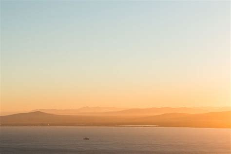 Signal Hill Sunrise HDRI • Poly Haven