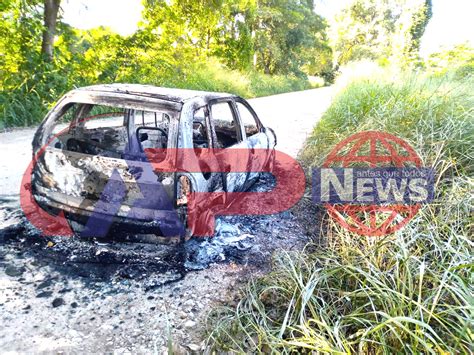 Localizan Tres Cuerpos Calcinados Dentro de un Vehículo Incendiado