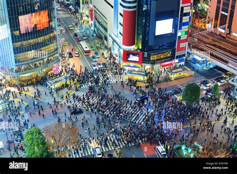 Shibuya Crossing Aerial Hi Res Stock Photography And Images Alamy