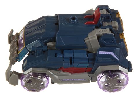 Voyager Class Soundwave With Laserbeak Transformers Generations