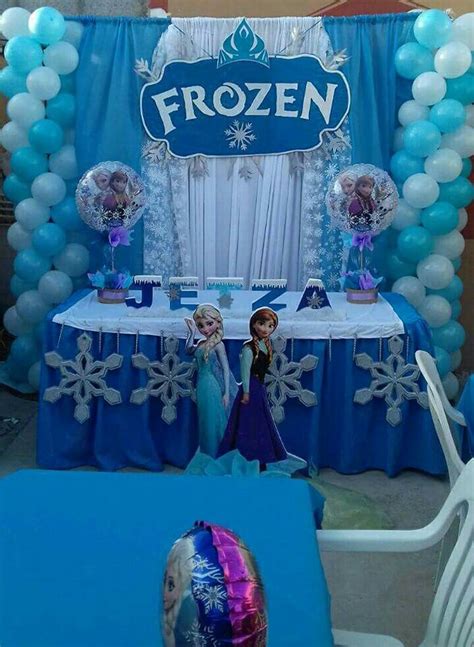 Pin De Petta Le N Acosta En Fiesta Tem Tica Frozen Frozen Decoracion