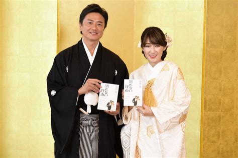 結婚20年で初めて結婚式を挙げた原田龍二と愛夫妻 ― スポニチ Sponichi Annex 芸能