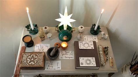 Yule Altar The Witches Circle Amino