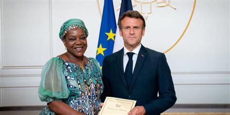 L ambassadrice de la RDC en France accusée des malversations