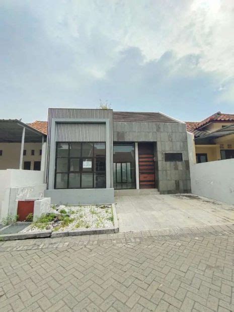 Rumah Cantik Di Bukit Palma Citraland Surabaya