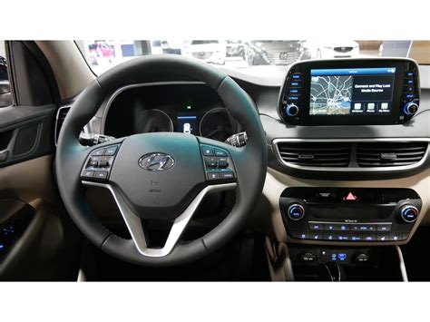 2020 Hyundai Tucson: 112 Interior Photos | U.S. News