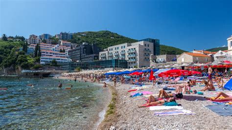 Seni I U Crnoj Gori Oko Turista Iz Srbije