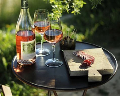 Pairing rosé with food – Le blog iDealwine