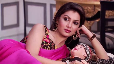 Sriti Jha As Pragya Abhishek Prem Mehra In Kumkum Bhagya Wallpaper