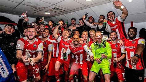 Exeter City Victory Parade To Celebrate Promotion Bbc News