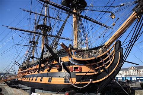 HMS Victory, Portsmouth — Stock Photo © lenschanger #95269280