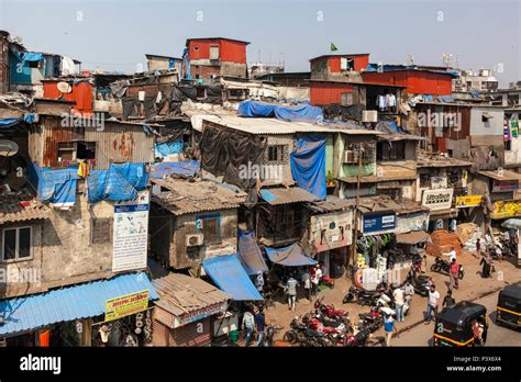 Slum At Bandra East Station Mumbai India Stock Photo Alamy