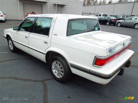 1993 Bright White Dodge Dynasty Le Sedan 75357395 Photo 4 Gtcarlot