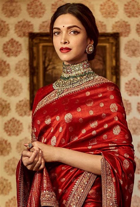 Tips To Select A Wedding Bridal Banarasi Saree In 2020 Indian Bridal