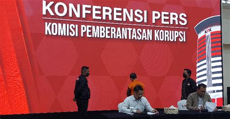 Kpk Tahan Eks Anggota Dprd Jambi Tersangka Kasus Suap Ketok Palu