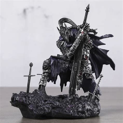 Коллекционная фигурка коллекционная Dark Souls III Artorias, 15 см ...