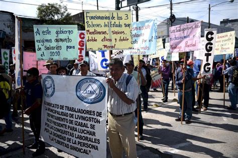 Marcha Conmemora 75 Años De Revolución De 1944 Publinews