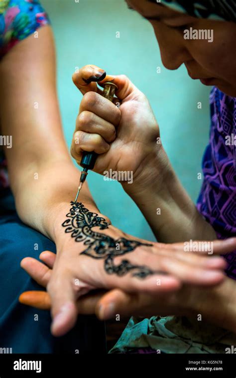 Wedding Henna Hand Tattoos