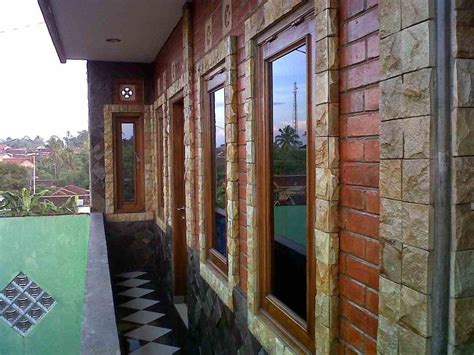 Motif Keramik Dinding Teras Depan Rumah Yang Modern Terbaru