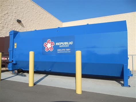 Republic Services Brand New Compactor Zp12684 Flickr