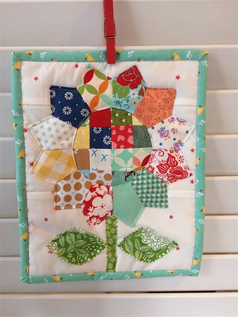 Patchwork Daisy Mini Quilt Patchwork Wall Decor Quilts For Sale 8 1 2