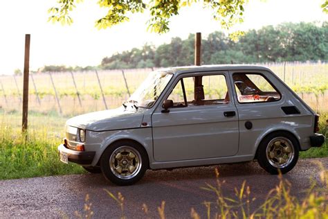 Polski Fiat 126p 650E 1988 フィアット 旧車 カーデザイン