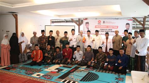 Pks Adakan Training Centre Bagi Finalis Lomba Baca Kitab Kuning Jawa