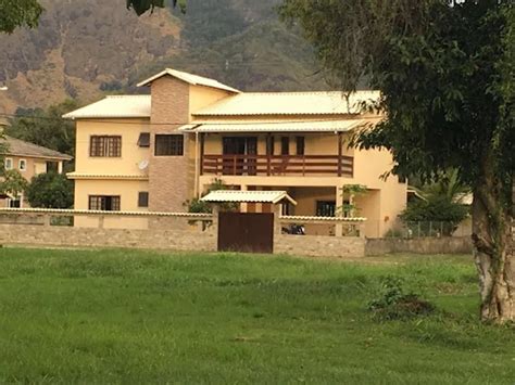 Casa de Condomínio na Rodovia Vereador Oldemar Guedes Figueiredo 2