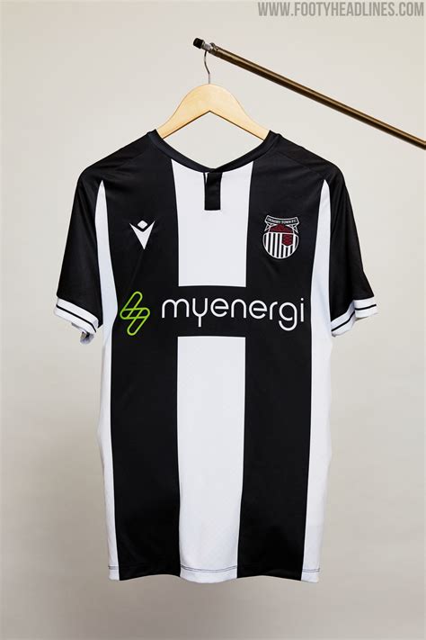 Grimsby Town 23 24 Home And Away Kits Released Footy Headlines