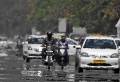 A Severe Heat Wave Sets New Records In India Photos Abc News