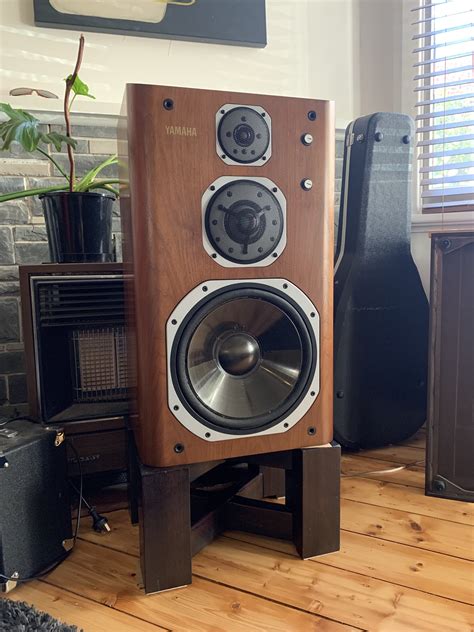 Yamaha Ns 2000 Speakers Sps 2000 Stands ﻿ Stereo Home Cinema